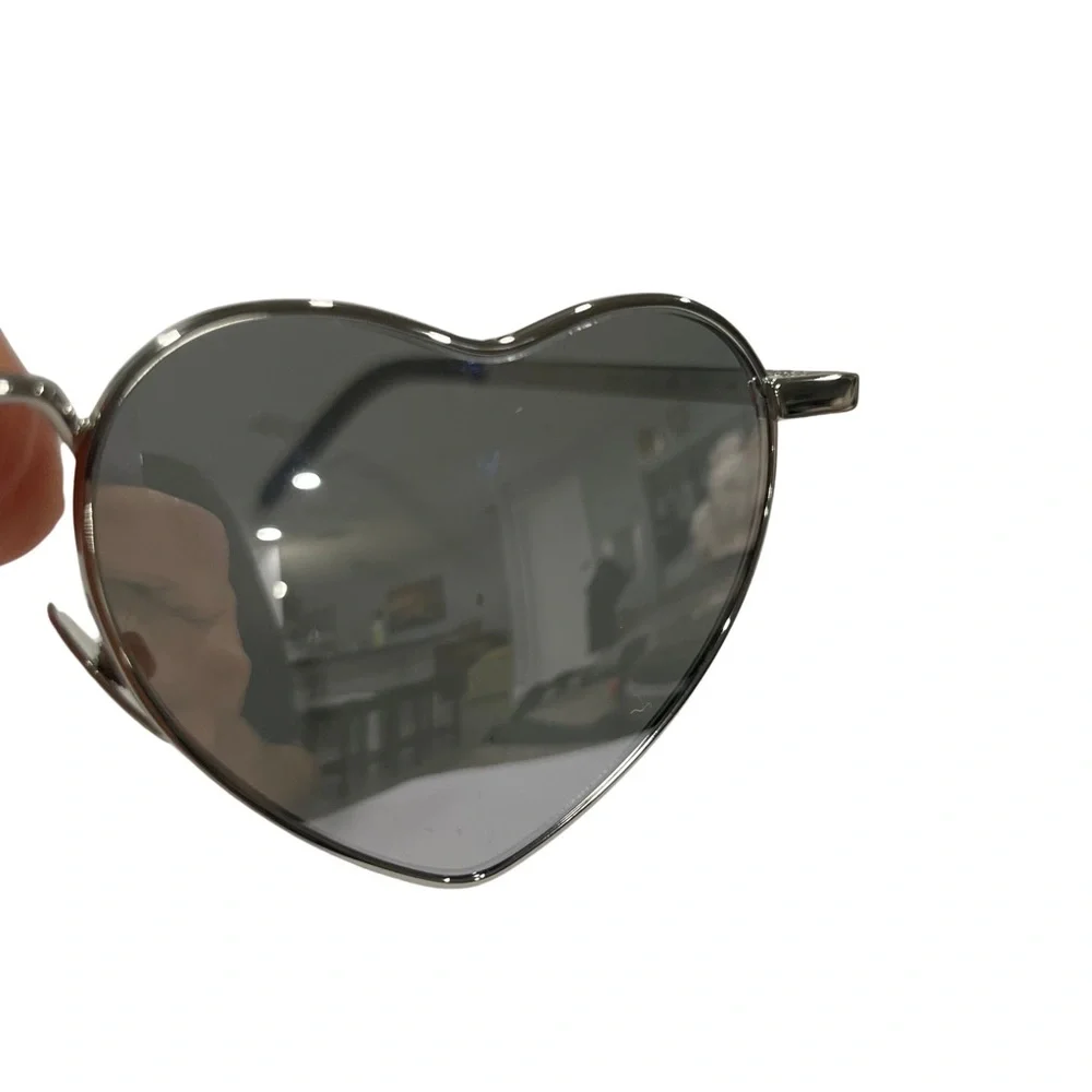 New Saint Laurent LOULOU Mirror Heart Shaped Sunglasses Silver w/ silver lenses - Picture 8 of 13